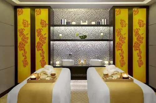 Marco Polo - Chic Studio With Balcony And Spa, Canal Views Dubai